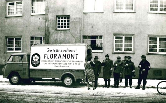 Historischer Lieferwagen von Floramont aus dem Jahr 1959, Spezialist für Großabnehmer-Getränke